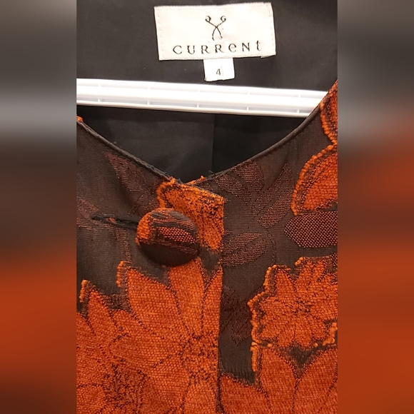 Current brocade floral jacket - Picture 4 of 9